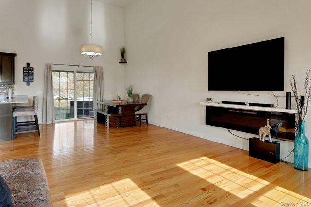 111 Logans Way, Maybrook, NY 12543