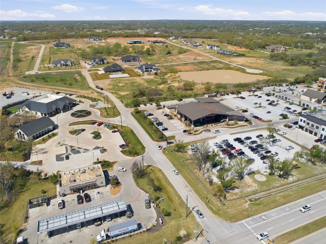 1318 Avalon Court, Bartonville, TX 76226