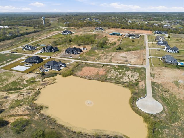 1318 Avalon Court, Bartonville, TX 76226