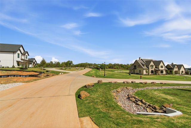 1318 Avalon Court, Bartonville, TX 76226
