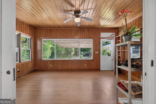 365 W Johnston Street, Forsyth, GA 31029
