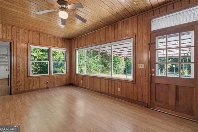 365 W Johnston Street, Forsyth, GA 31029