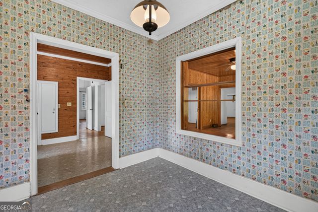 365 W Johnston Street, Forsyth, GA 31029