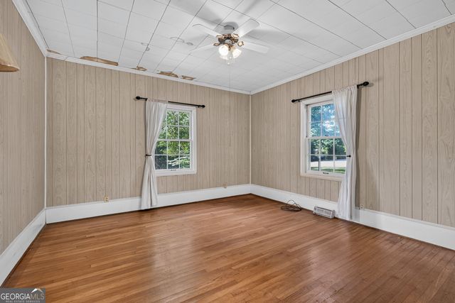 365 W Johnston Street, Forsyth, GA 31029