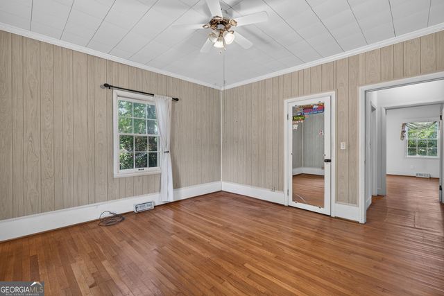 365 W Johnston Street, Forsyth, GA 31029