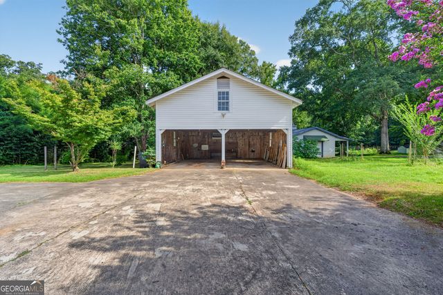 365 W Johnston Street, Forsyth, GA 31029