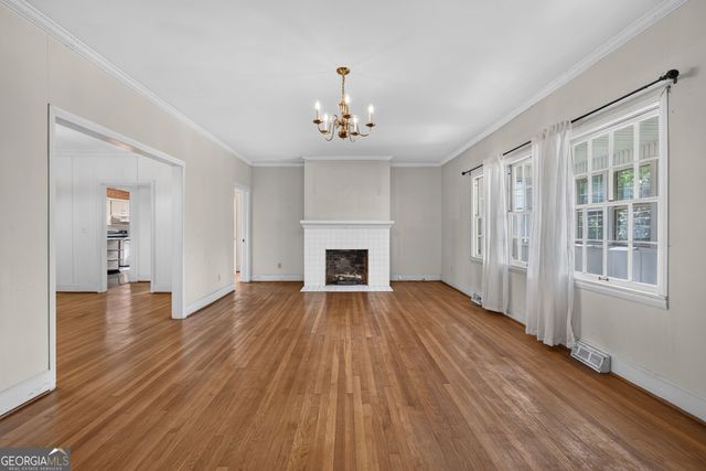 365 W Johnston Street, Forsyth, GA 31029
