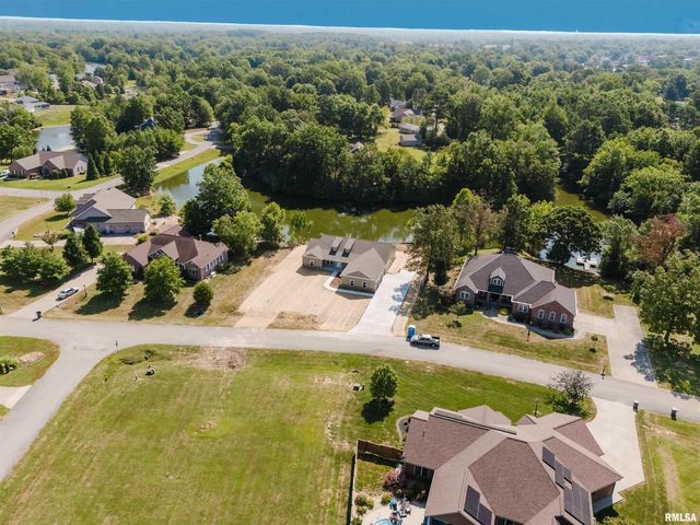 704 Jonathan Lane, Carterville, IL 62918