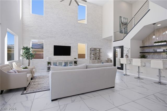 8 Vista Outlook Street, Henderson, NV 89011