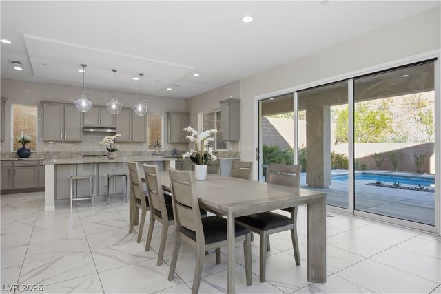 8 Vista Outlook Street, Henderson, NV 89011