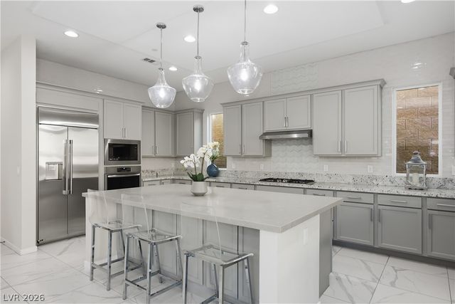 8 Vista Outlook Street, Henderson, NV 89011