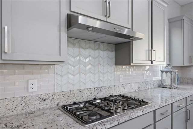 8 Vista Outlook Street, Henderson, NV 89011