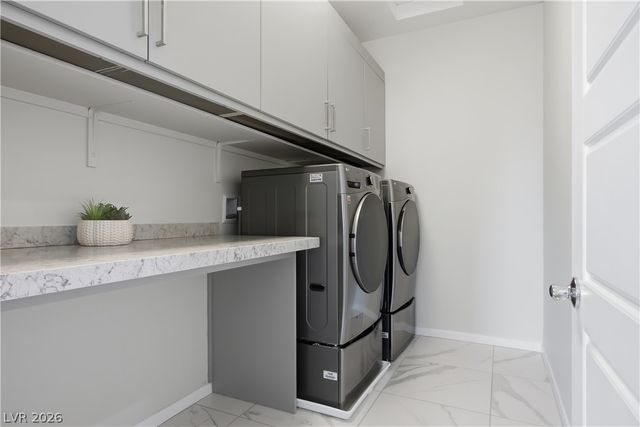 8 Vista Outlook Street, Henderson, NV 89011