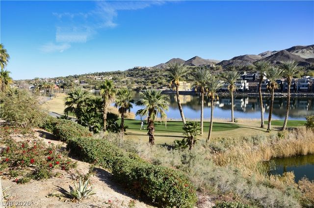 8 Vista Outlook Street, Henderson, NV 89011