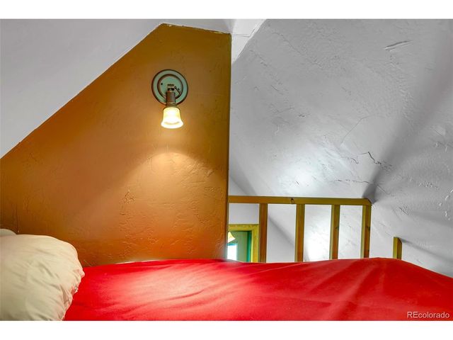 216 Ambush Ln, Jefferson, CO 80456