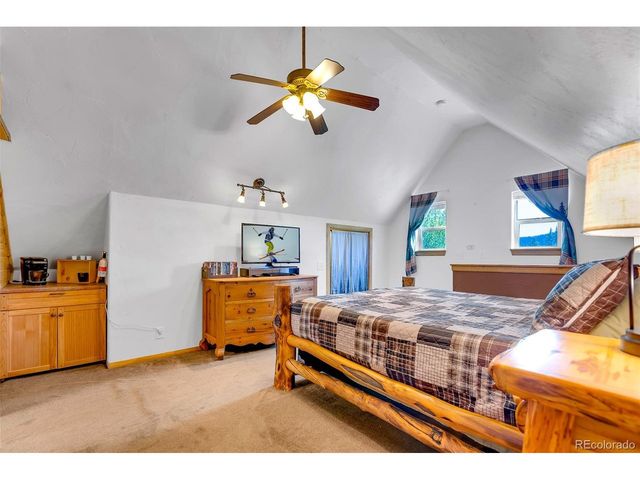 216 Ambush Ln, Jefferson, CO 80456