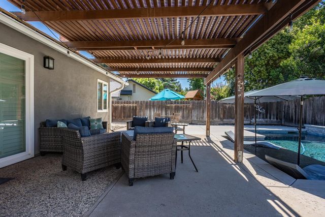 3012 Mammoth Way, Modesto, CA 95355