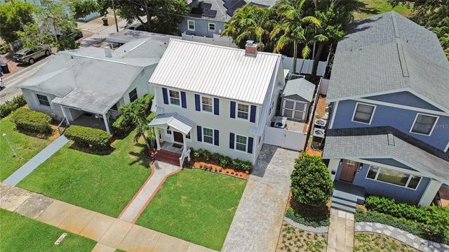 480 28TH AVENUE N, St Petersburg, FL 33704