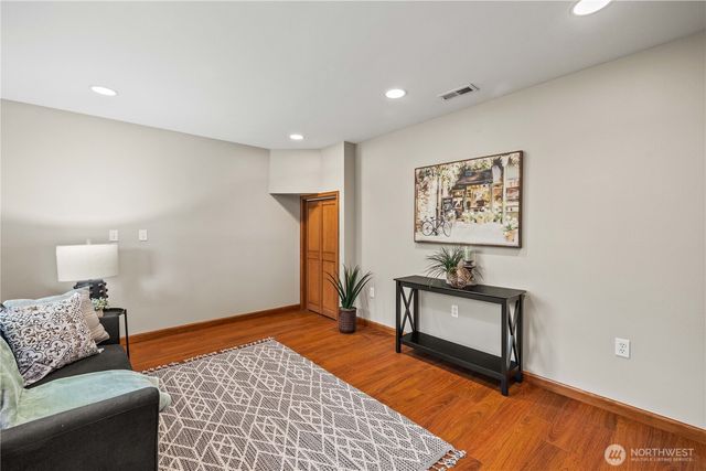 32133 108th Avenue SE, Auburn, WA 98092