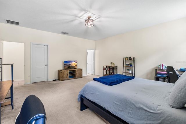 7429 IBIS DRIVE, Lakeland, FL 33810