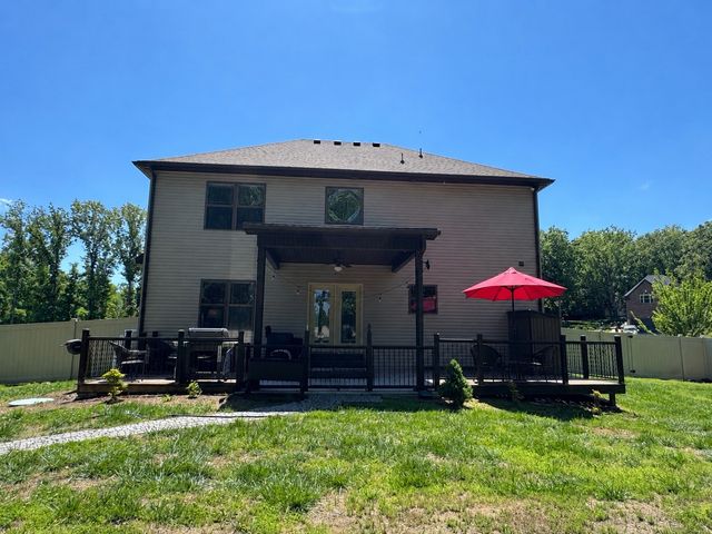307 Hemp Ct, Clarksville, TN 37042
