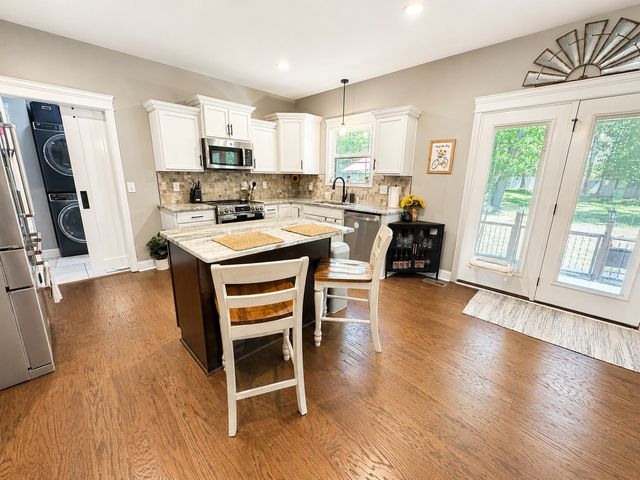 307 Hemp Ct, Clarksville, TN 37042