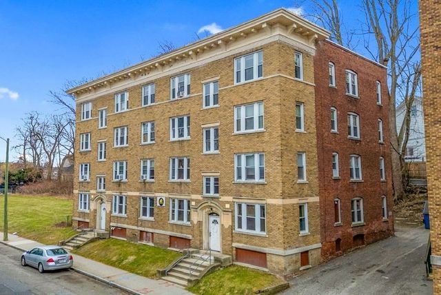 236-240 Locust St, Springfield, MA 01108