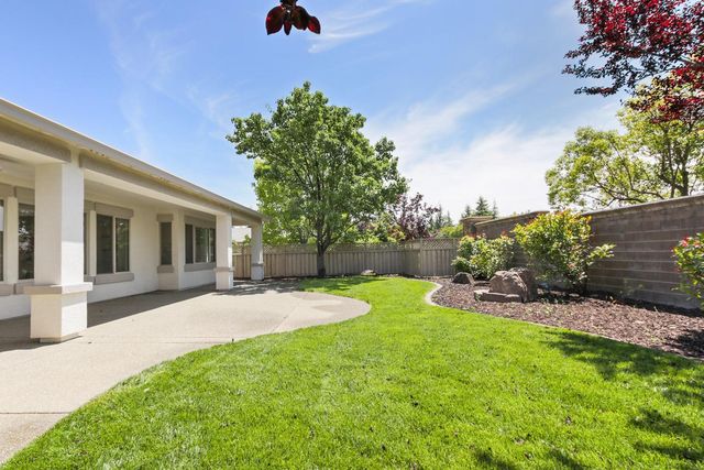 2240 Prairie View Ln, Lincoln, CA 95648