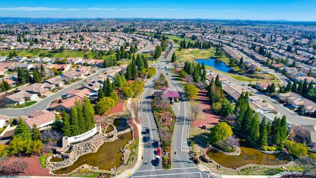2240 Prairie View Ln, Lincoln, CA 95648