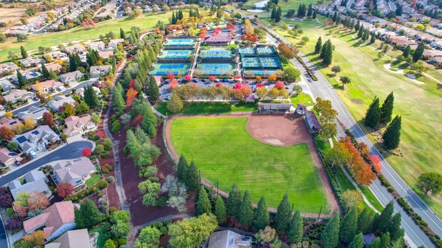 2240 Prairie View Ln, Lincoln, CA 95648