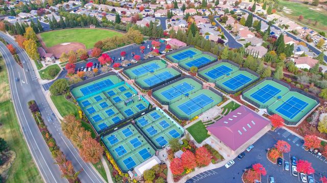 2240 Prairie View Ln, Lincoln, CA 95648