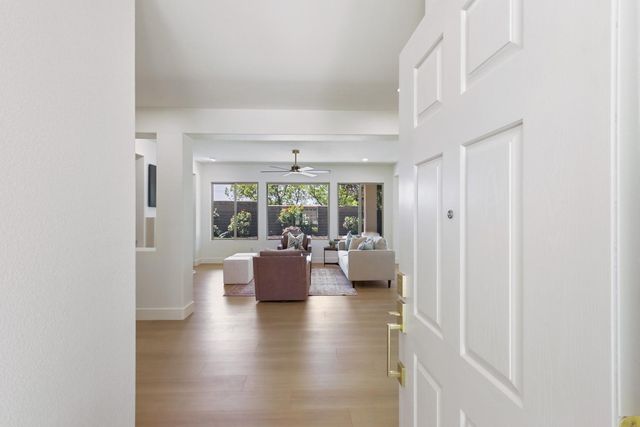 2240 Prairie View Ln, Lincoln, CA 95648