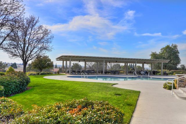 2240 Prairie View Ln, Lincoln, CA 95648