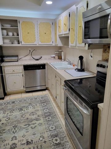 1833 S Ocean Dr 307, Hallandale Beach, FL 33009