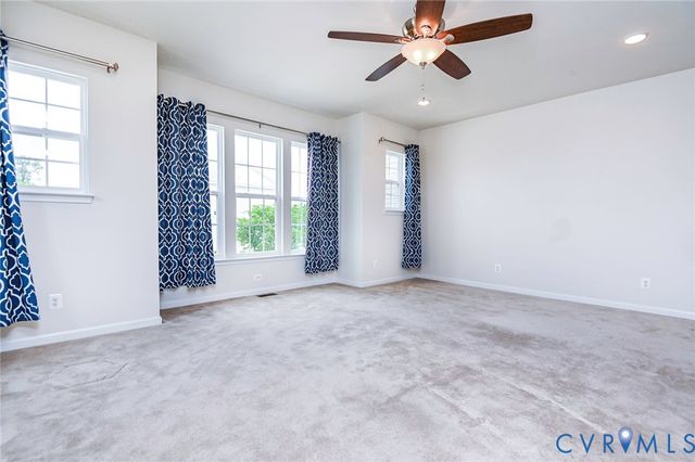 6017 W Stonepath Garden Dr, Chester, VA 23831
