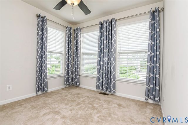 6017 W Stonepath Garden Dr, Chester, VA 23831