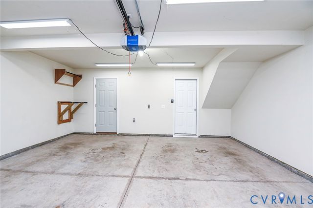 6017 W Stonepath Garden Dr, Chester, VA 23831