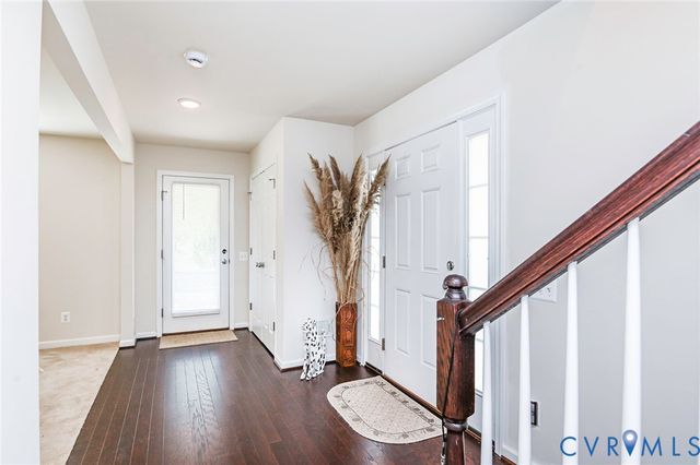 6017 W Stonepath Garden Dr, Chester, VA 23831