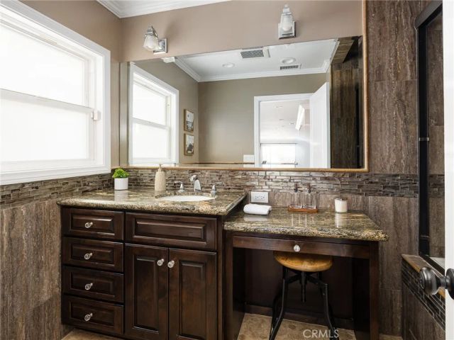 1057 W 13th, San Pedro, CA 90731