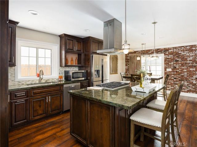 1057 W 13th, San Pedro, CA 90731