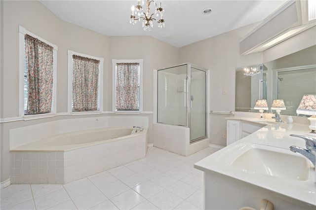 4510 Canyon Lake Cir, Corpus Christi, TX 78413