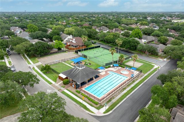 4510 Canyon Lake Cir, Corpus Christi, TX 78413