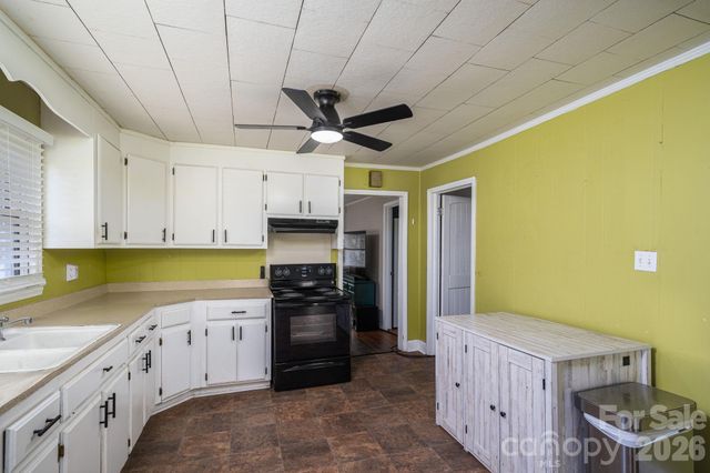 2820 Westview Street, Gastonia, NC 28056
