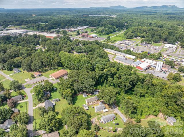 2820 Westview Street, Gastonia, NC 28056