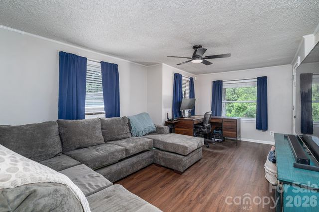 2820 Westview Street, Gastonia, NC 28056