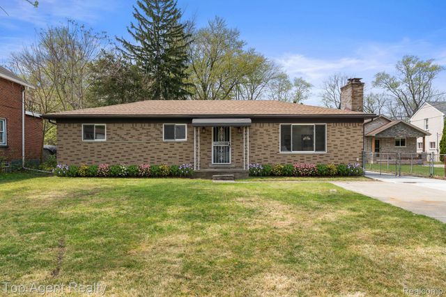 20905 Van Buren Street, Southfield, MI 48033