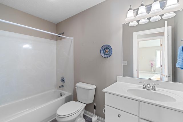 4827 Rays Circle, Dublin, OH 43016