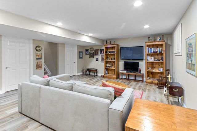 4827 Rays Circle, Dublin, OH 43016