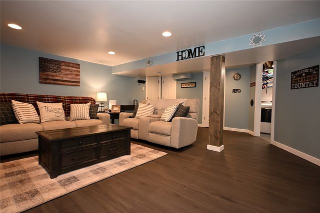 106 Neilson Dr., Jefferson Hills, PA 15025