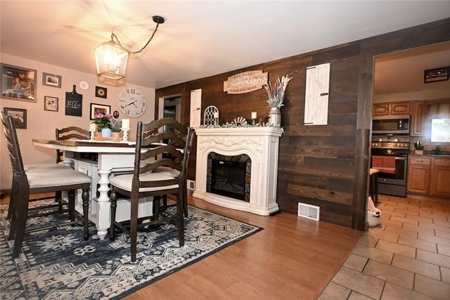 106 Neilson Dr., Jefferson Hills, PA 15025